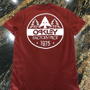 Oakley Tee shirt